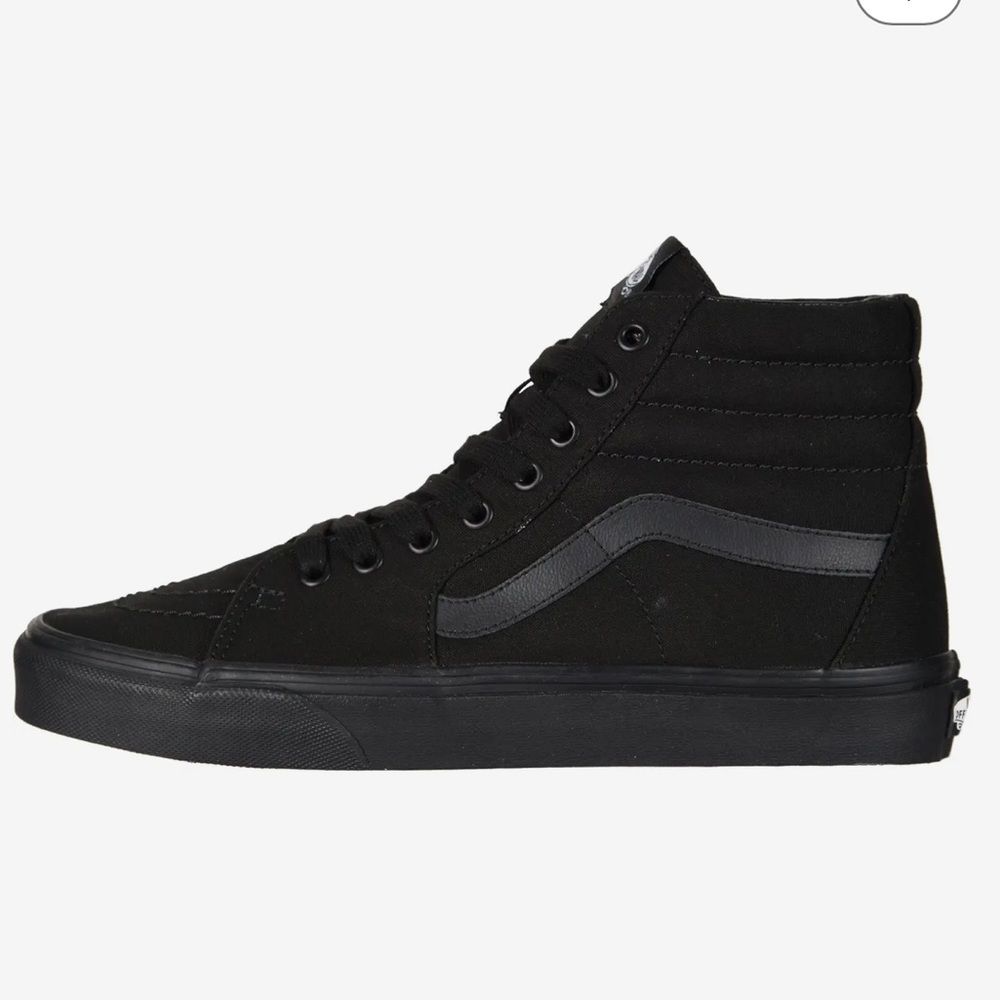 Vans Women’s Black High-Top Sneakers Atwood Hi (Canvas) Black/Black
VN0A38BV186